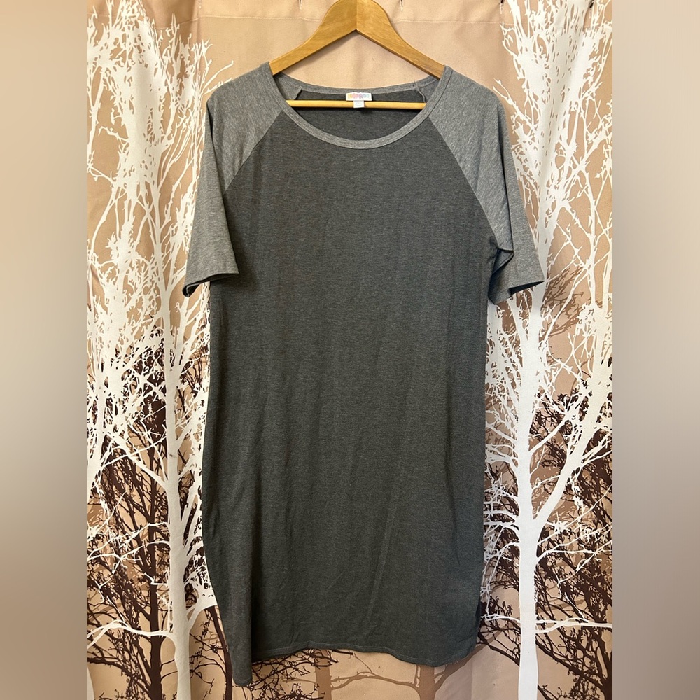 LuLaRoe 2X Julia Charcoal and Gray Raglan Sleeve Dress